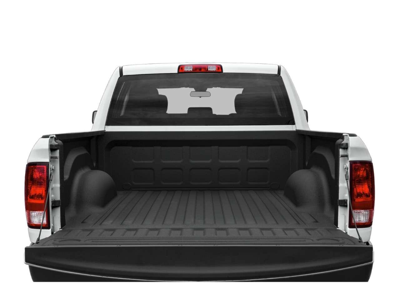 2021 RAM 1500 CREW   HEMI   20 inch wheels Photo