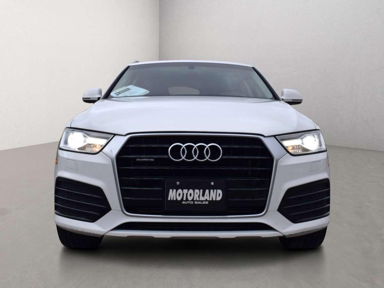 2018 Audi Q3 Progressiv AWD Navi Panoramic Sunroof Photo1