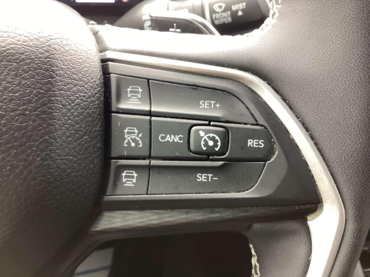 2023 Jeep Grand Cherokee Altitude Photo