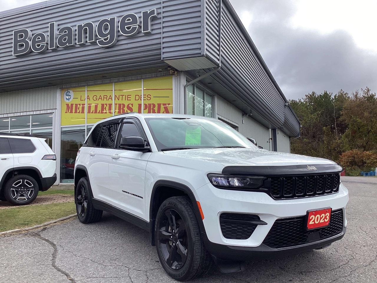 2023 Jeep Grand Cherokee Altitude Photo
