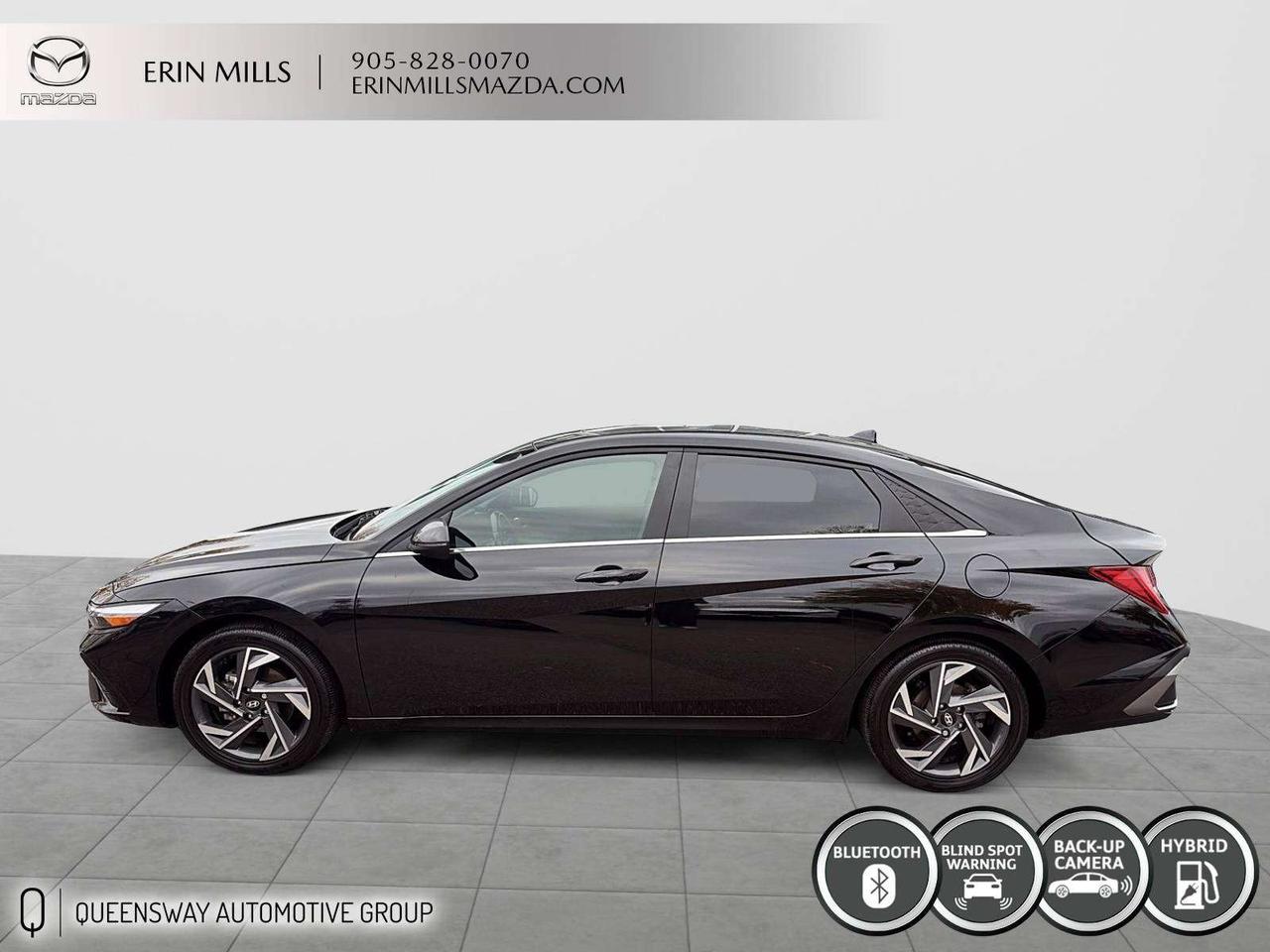 2025 Hyundai Elantra HYBRID // CLEAN CARFAX // ONE OWNER Photo2