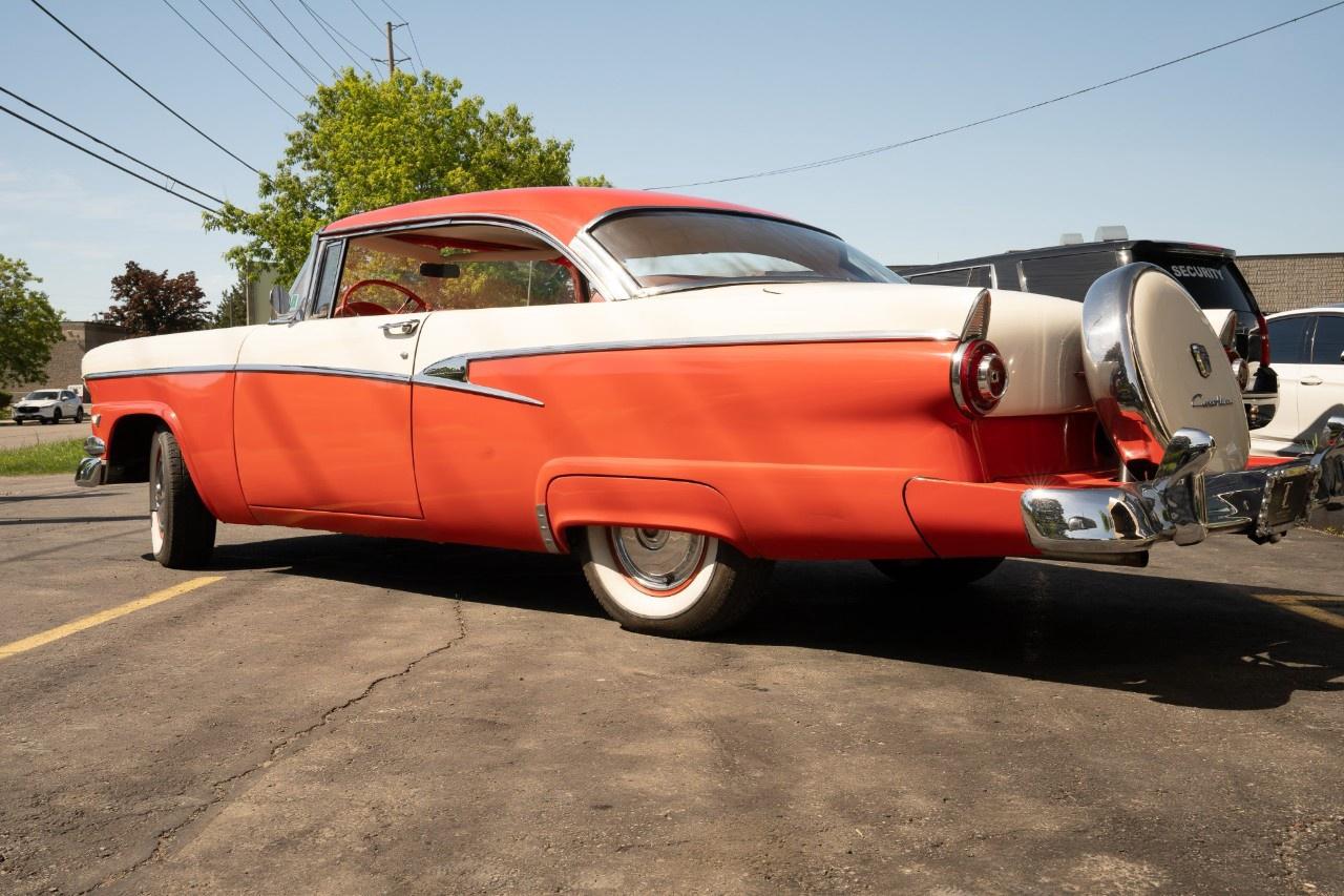 1956 Ford Crown Victoria  Photo2