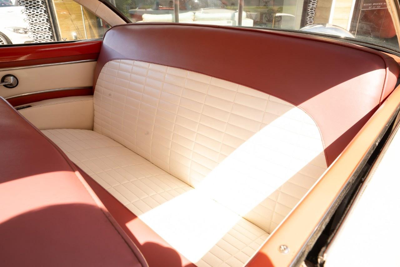 1956 Ford Crown Victoria  Photo