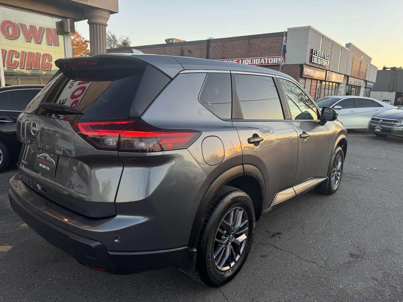 2024 Nissan Rogue S AWD S AWD   Htd Steering   Blind Spot   Dual Climate Photo