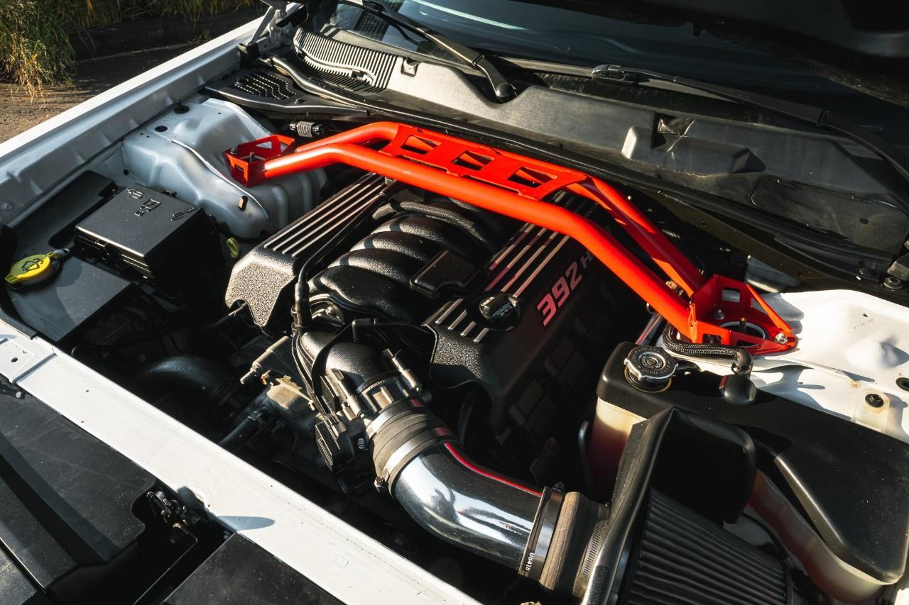 2015 Dodge Challenger 2DR CPE SRT 392 Photo