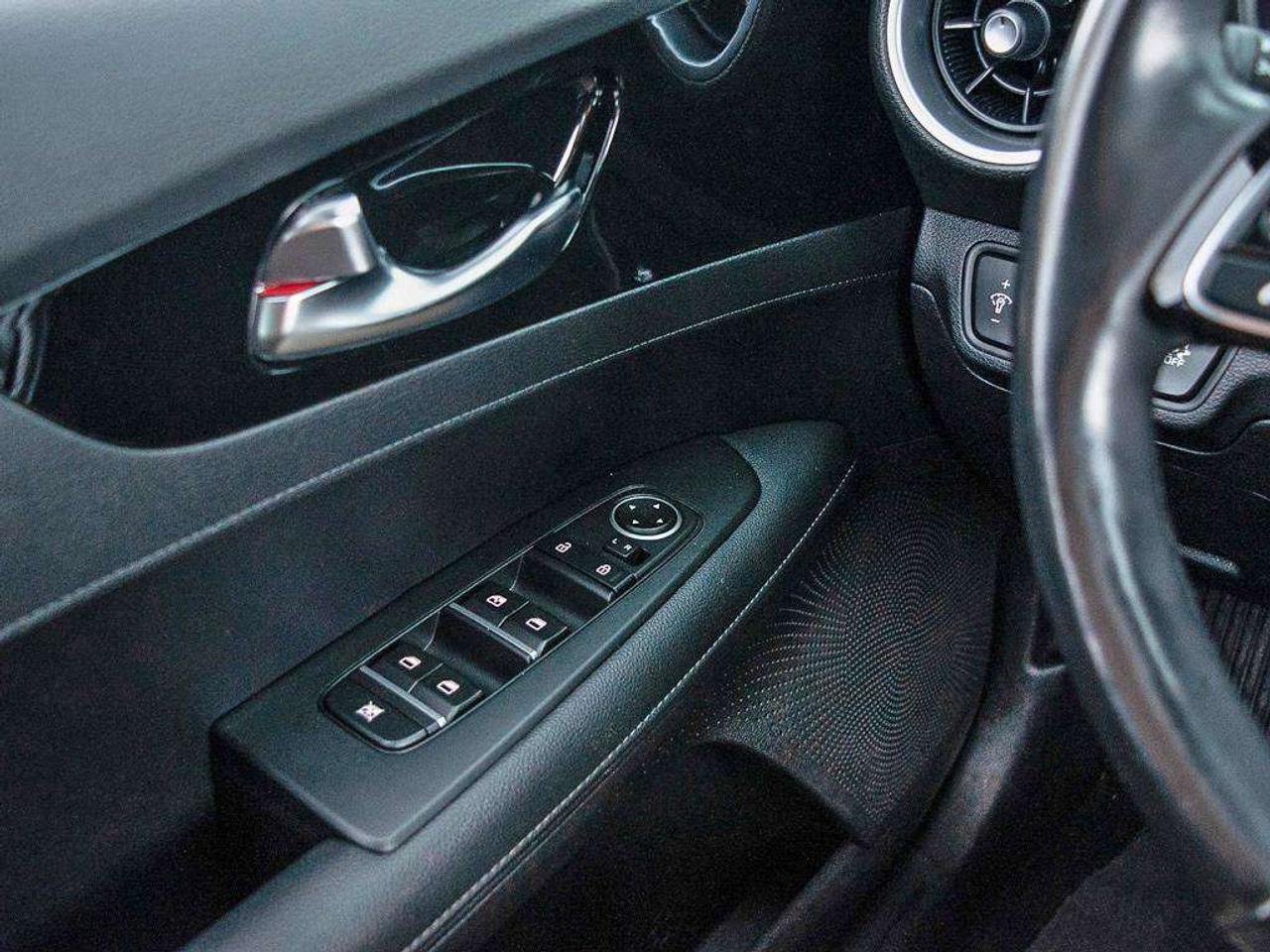 2023 Kia Forte EX Premium   Comes With Winter Tires   Sunroof   Heated Seats Photo