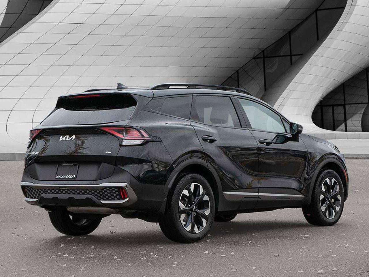 2023 Kia Sportage X-Line   AWD   Leather   Heated Seats   Apple CarPlay   Backup Camera Photo