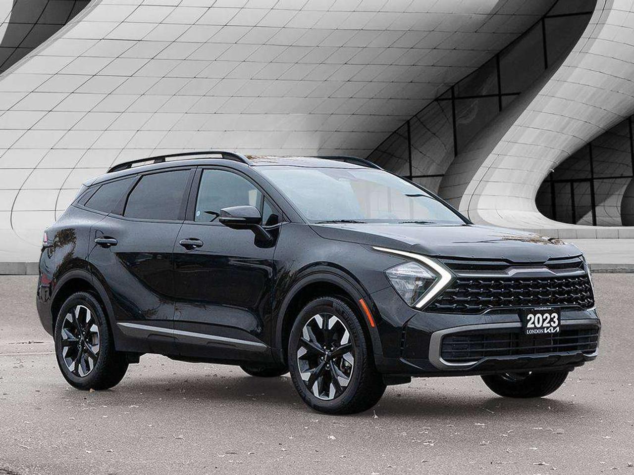2023 Kia Sportage X-Line   AWD   Leather   Heated Seats   Apple CarPlay   Backup Camera Photo