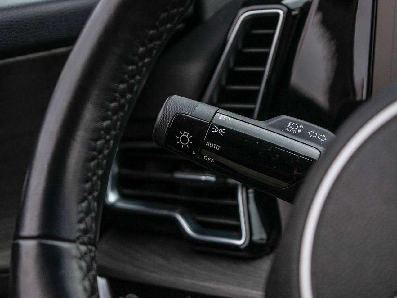 2023 Kia Sportage X-Line   AWD   Leather   Heated Seats   Apple CarPlay   Backup Camera Photo