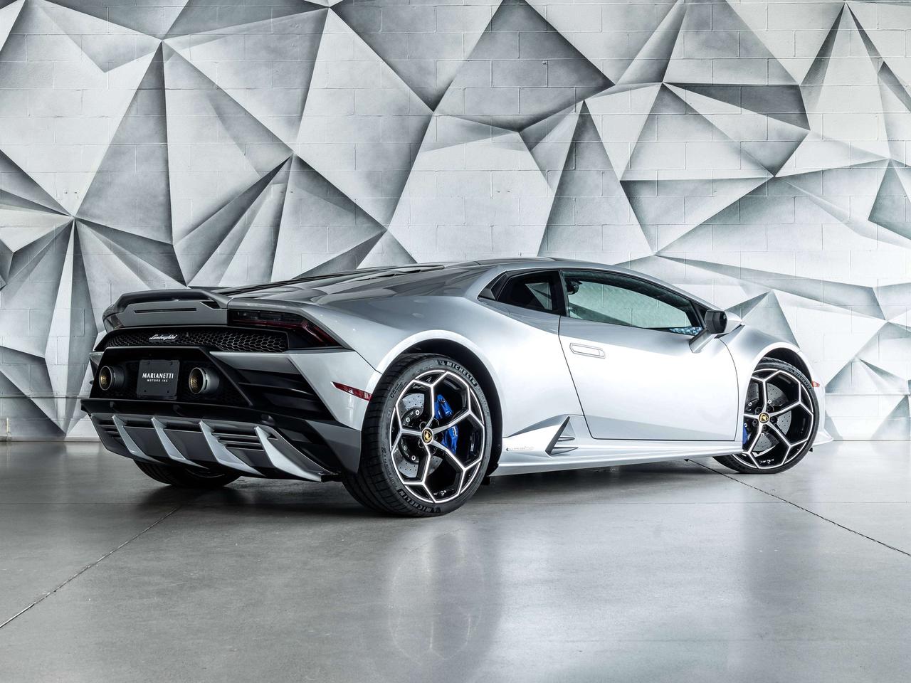 2020 Lamborghini Huracan Evo LP-640     AWD Photo4
