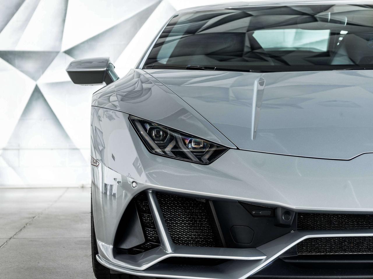 2020 Lamborghini Huracan Evo LP-640     AWD Photo