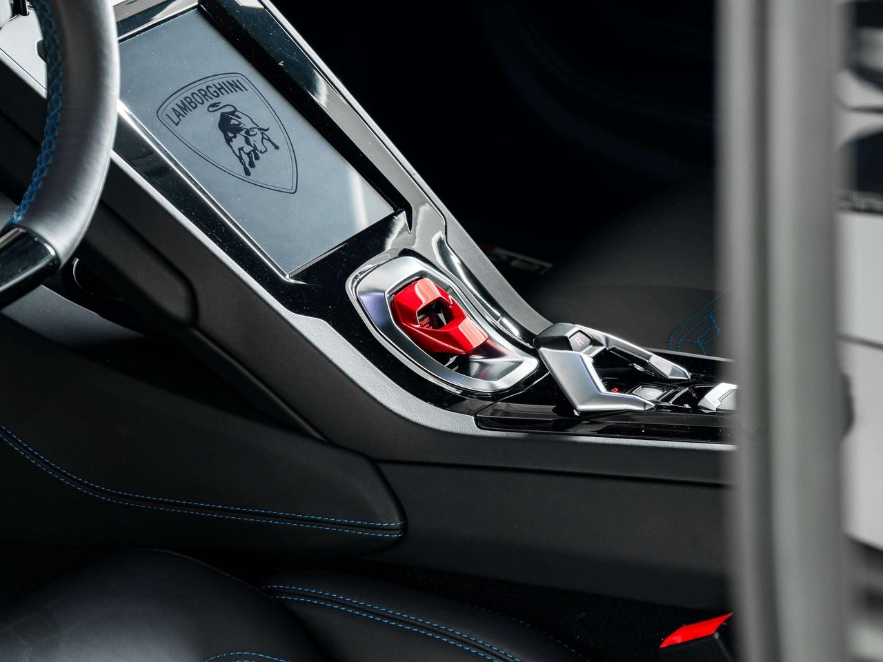 2020 Lamborghini Huracan Evo LP-640     AWD Photo
