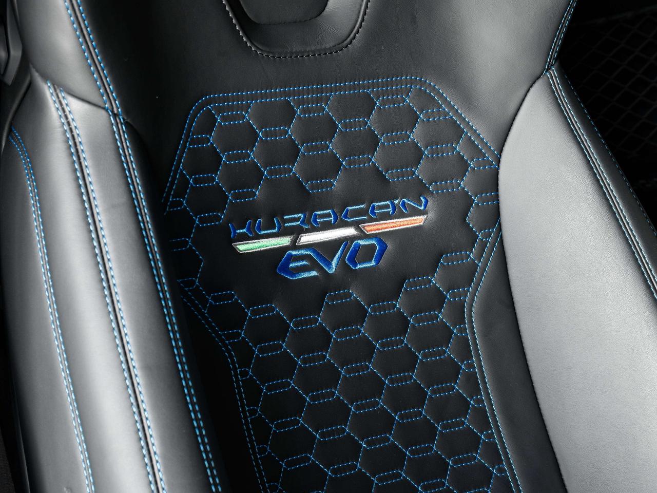 2020 Lamborghini Huracan Evo LP-640     AWD Photo