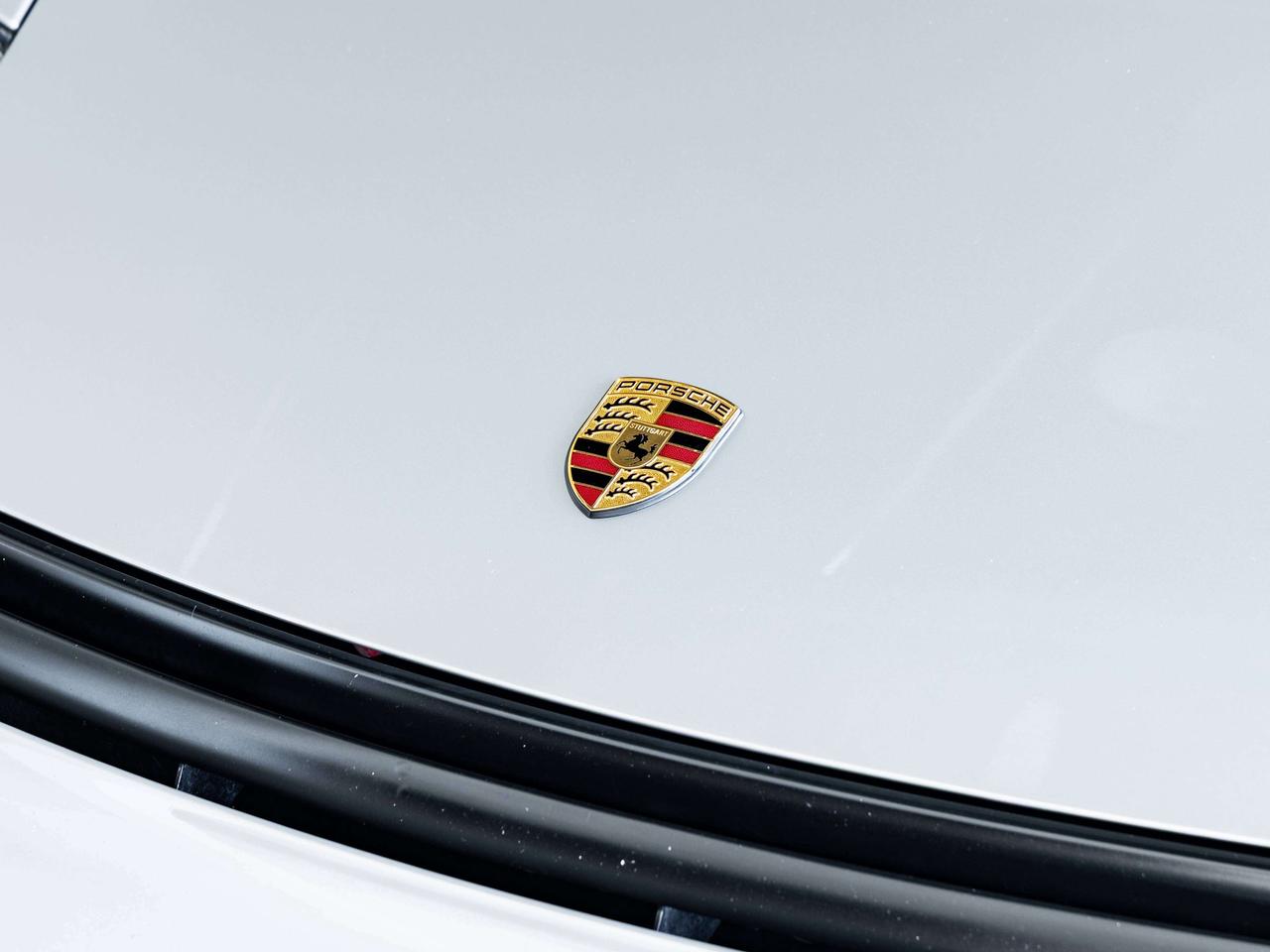 2001 Porsche 911 Carrera GT2 Photo