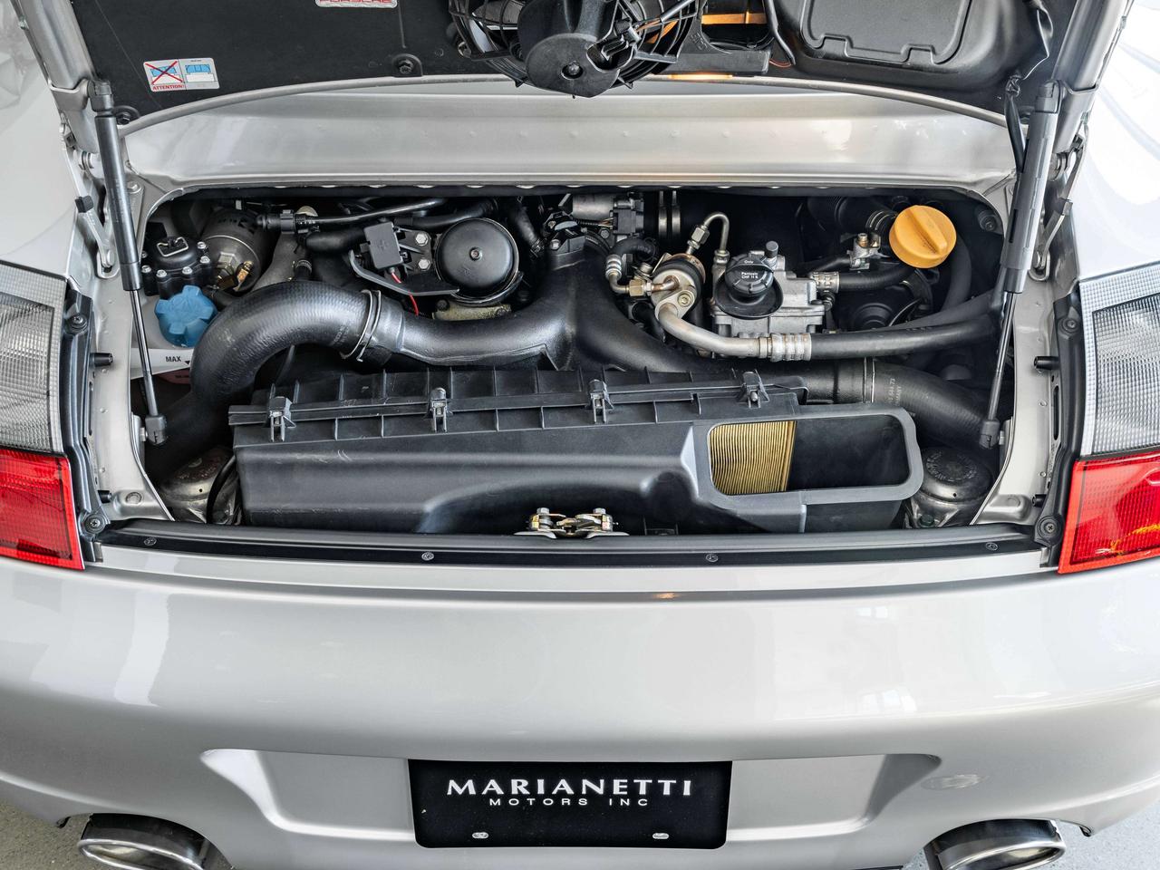2001 Porsche 911 Carrera GT2 Photo