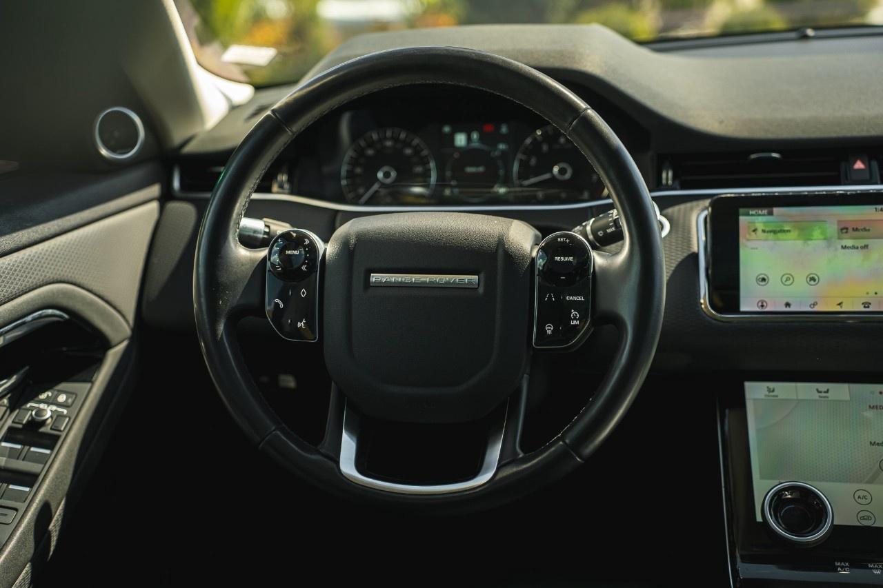 2020 Land Rover Range Rover Evoque P250 S Photo