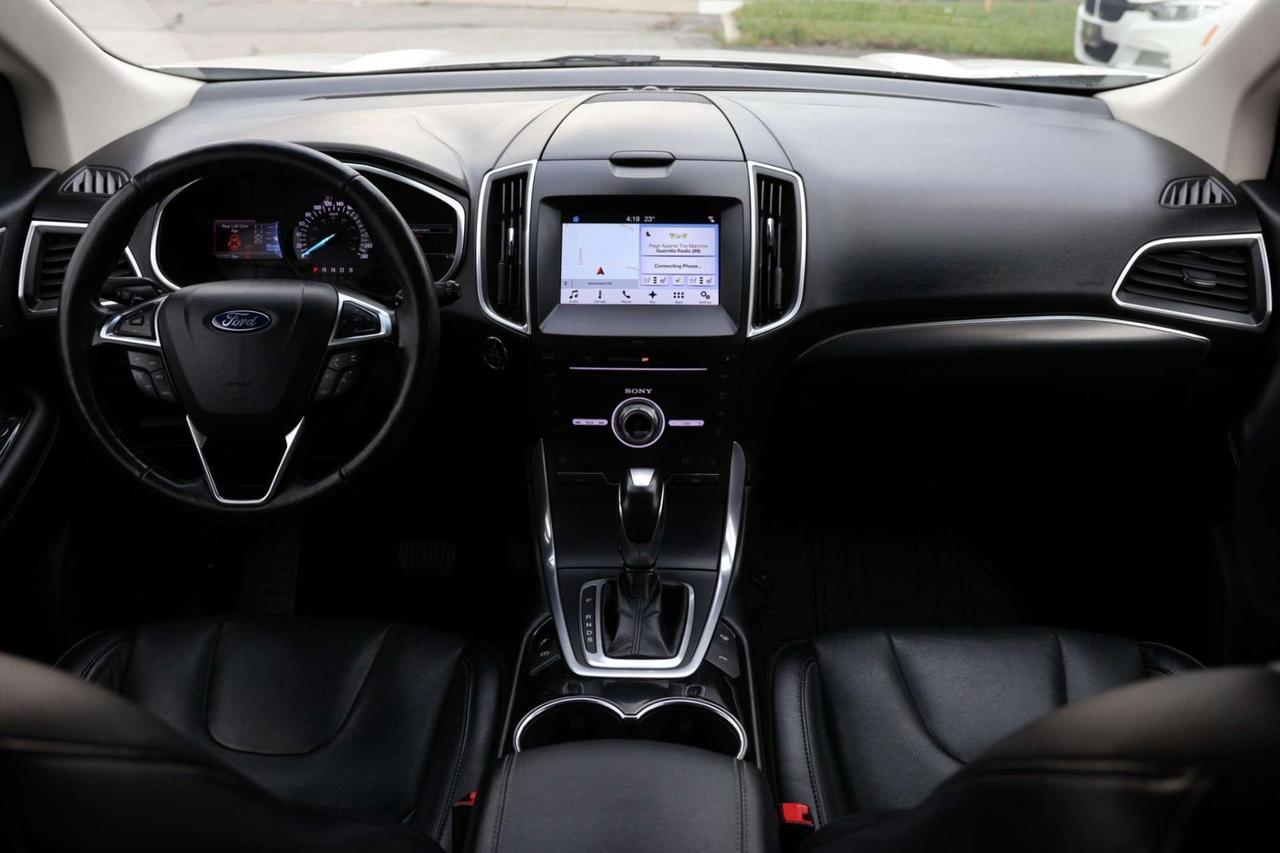2017 Ford Edge TITANIUM-AWD-R STARTER/NAV/BCAM/BLIS/P SENSORS/LEATHER/MEM SEAT/H&C SEATS/KEYLESS/CARPLAY/PANOROOF Photo