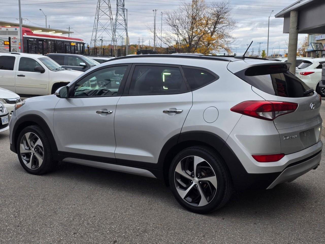 2017 Hyundai Tucson AWD 4DR 1.6L SE Photo