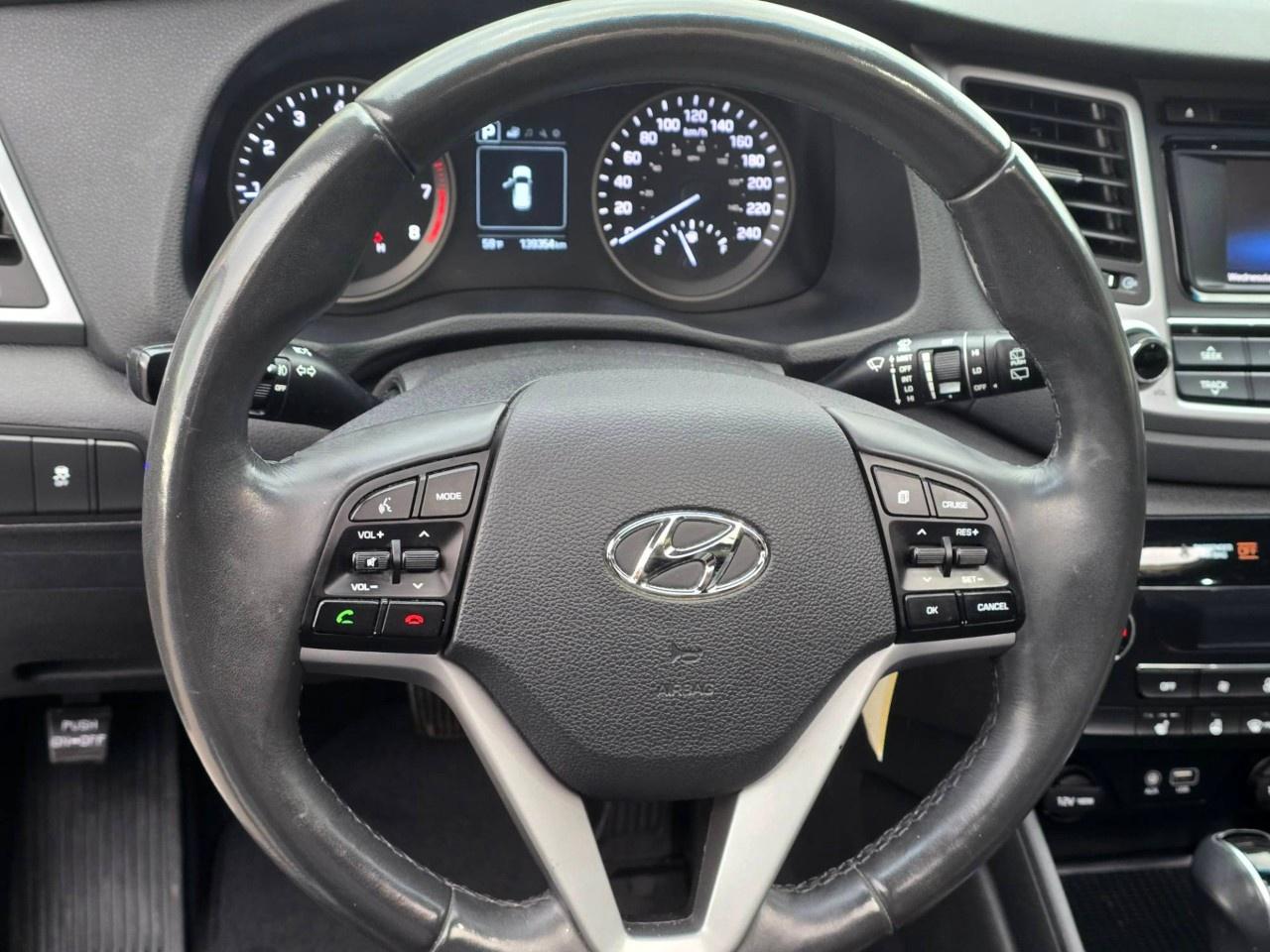 2017 Hyundai Tucson AWD 4DR 1.6L SE Photo