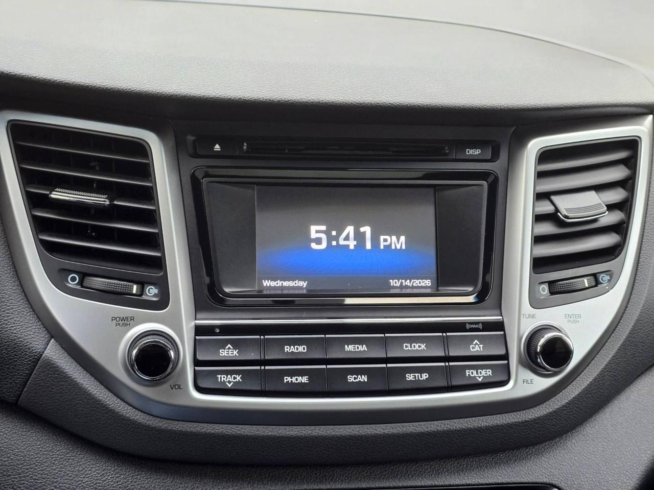 2017 Hyundai Tucson AWD 4DR 1.6L SE Photo