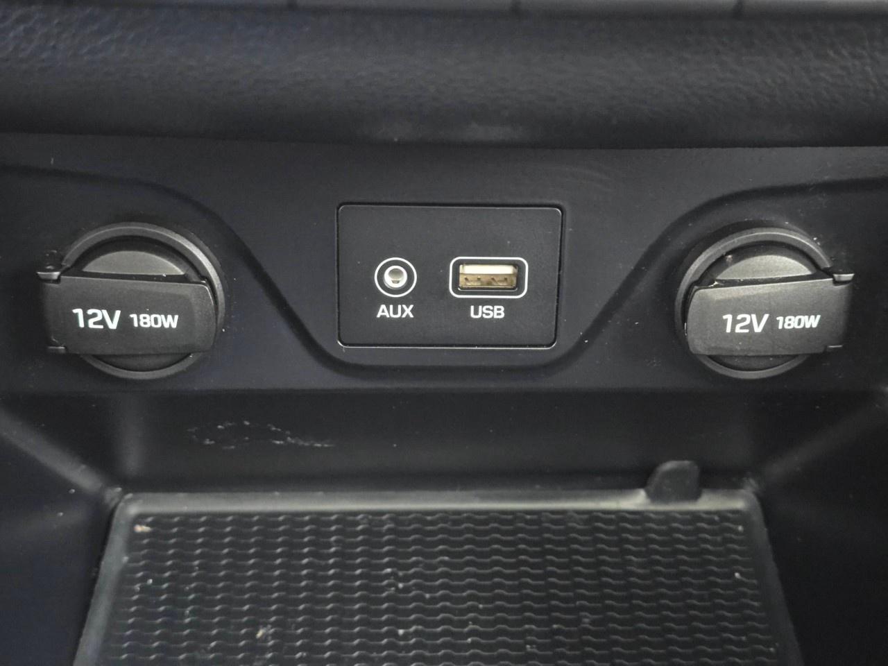2017 Hyundai Tucson AWD 4DR 1.6L SE Photo