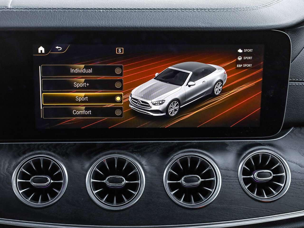 2021 Mercedes-Benz E-Class 4Matic Photo