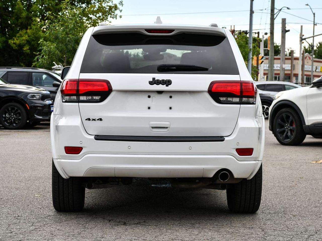 2020 Jeep Grand Cherokee Altitude Photo