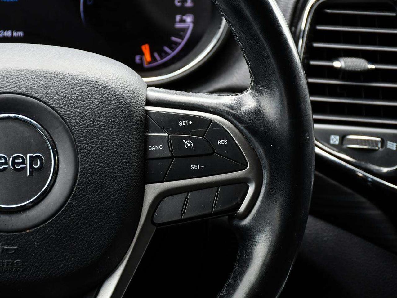2020 Jeep Grand Cherokee Altitude Photo