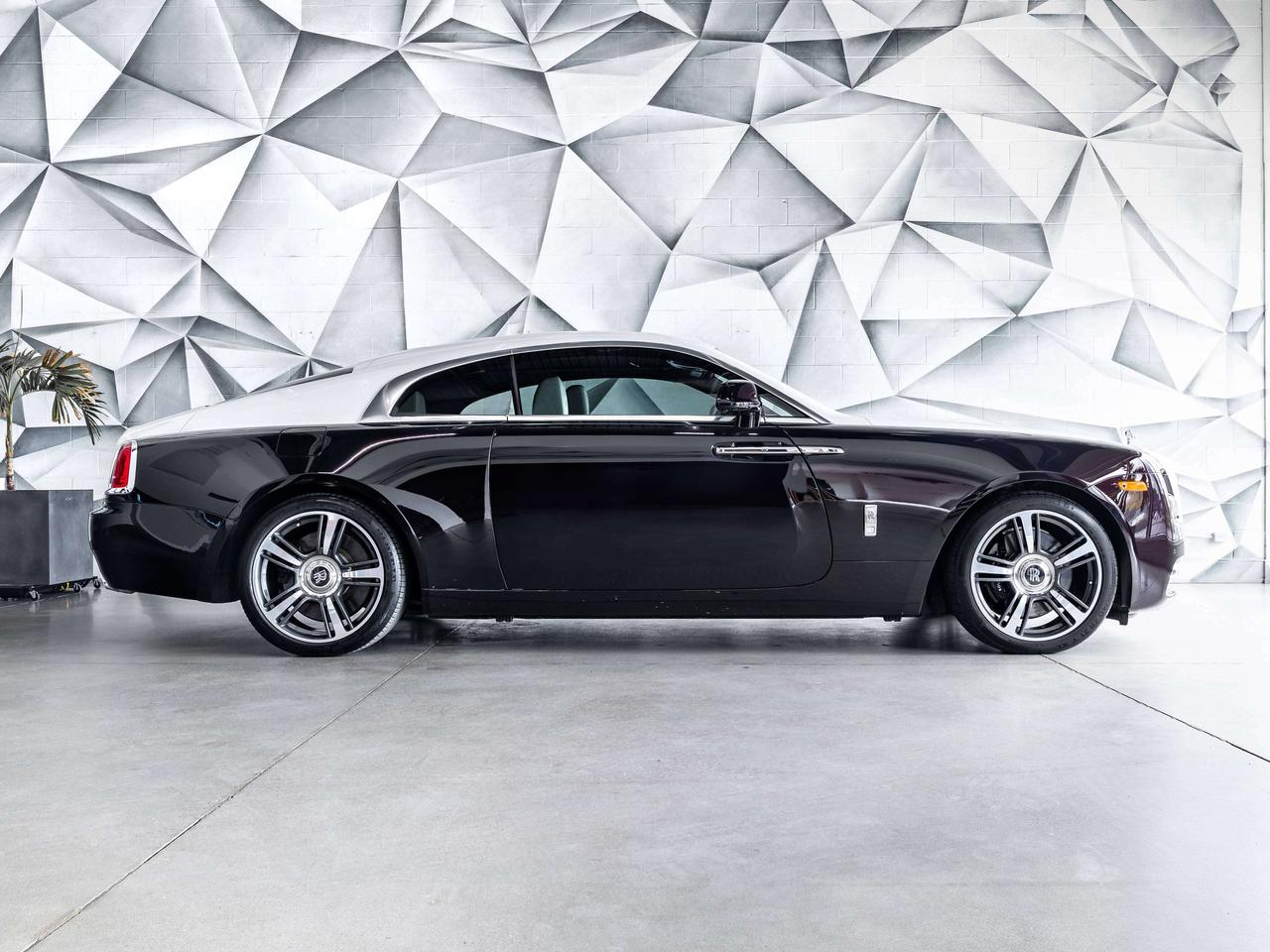 2015 Rolls-Royce Wraith  Photo4