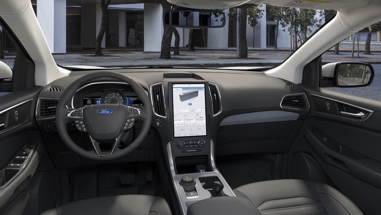 2022 Ford Edge SEL Photo