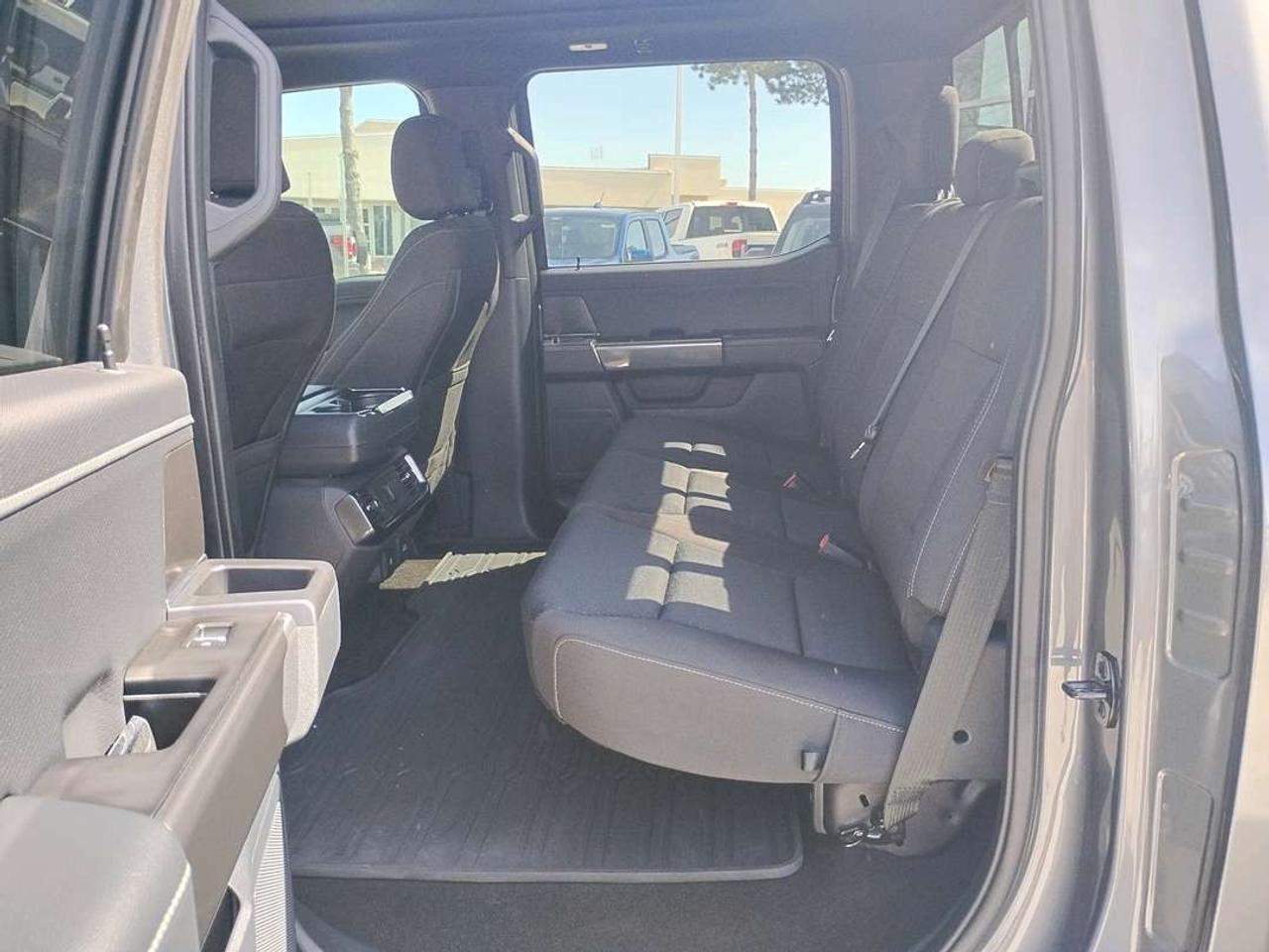 2022 Ford F-150 XLT Photo