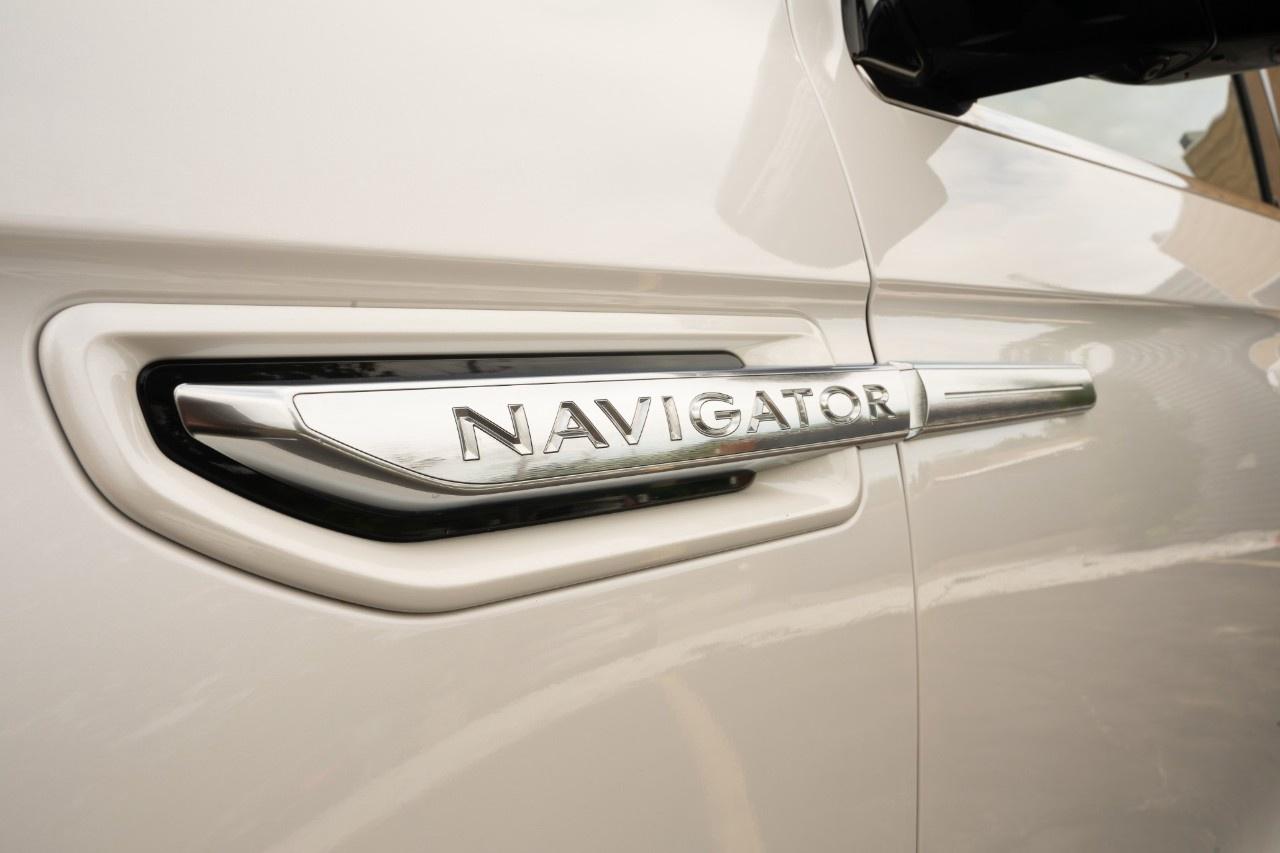 2019 Lincoln Navigator Reserve 4x4 Photo