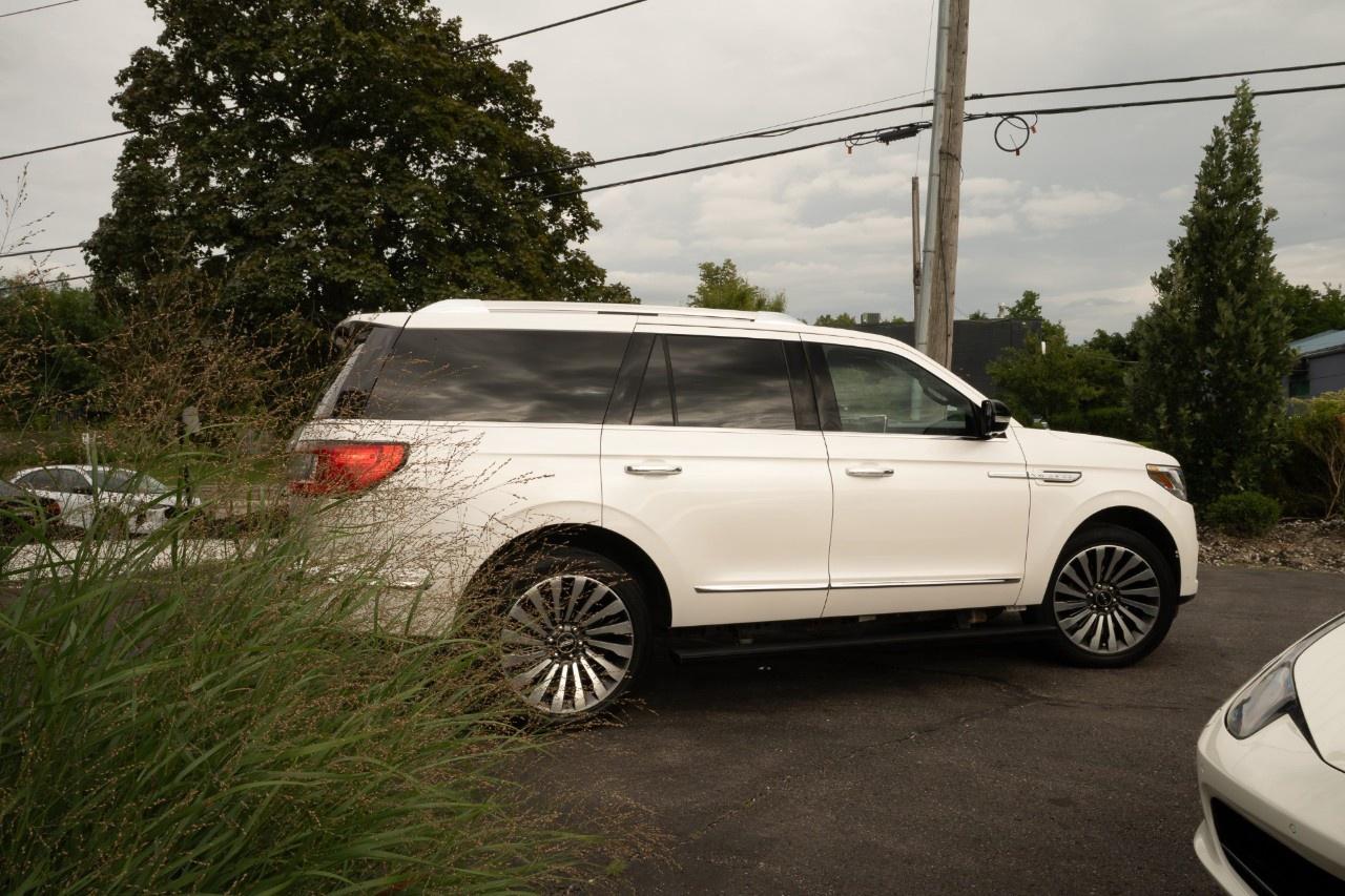 2019 Lincoln Navigator Reserve 4x4 Photo