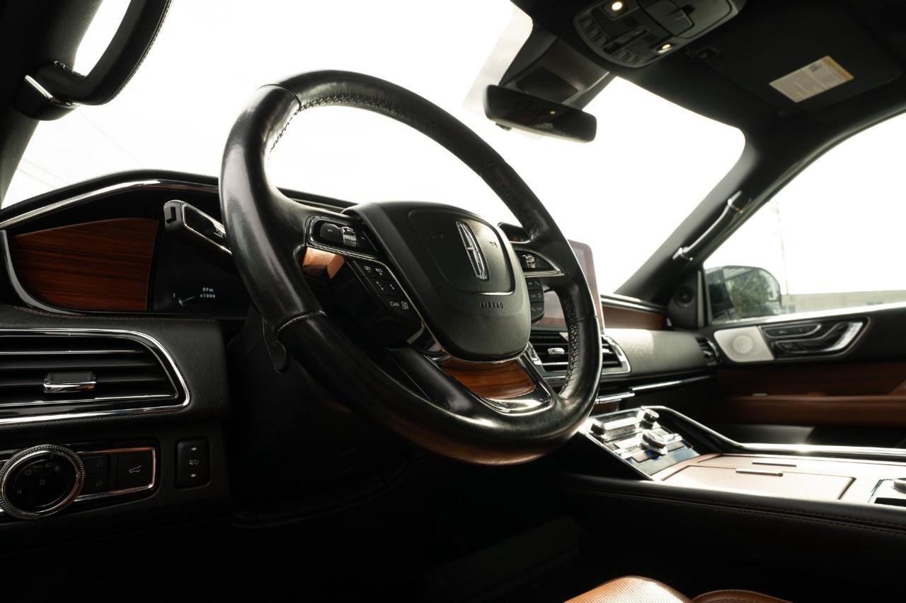 2019 Lincoln Navigator Reserve 4x4 Photo