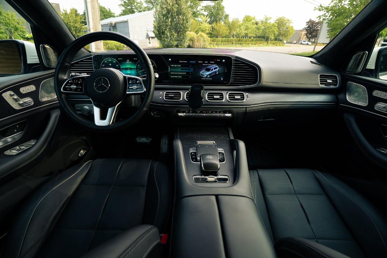 2023 Mercedes-Benz GLS Maybach GLS 600 4MATIC SUV Photo