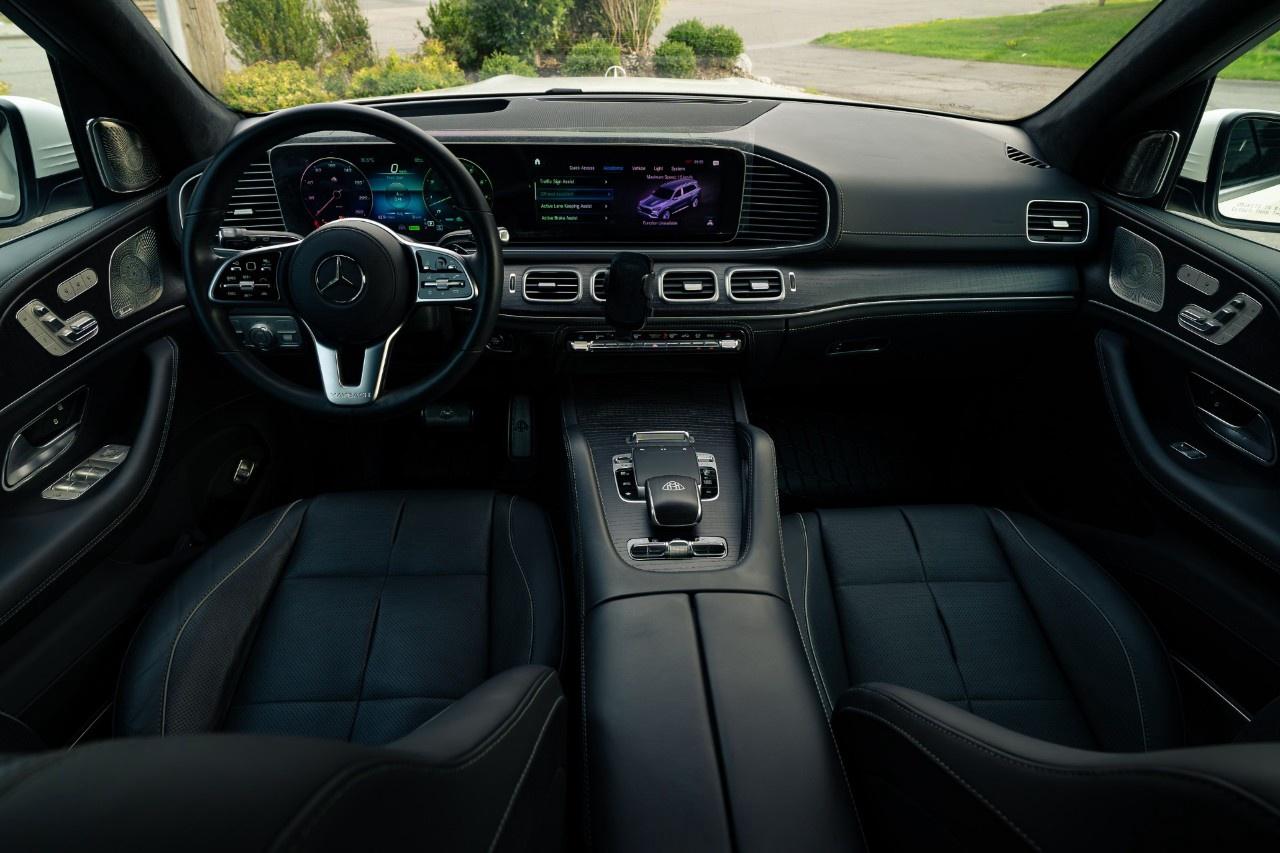 2023 Mercedes-Benz GLS Maybach GLS 600 4MATIC SUV Photo