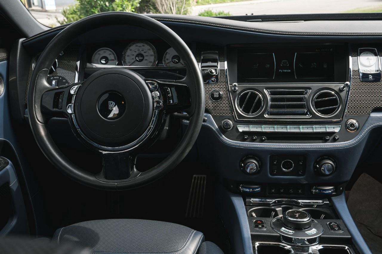 2020 Rolls-Royce Ghost Sedan Photo