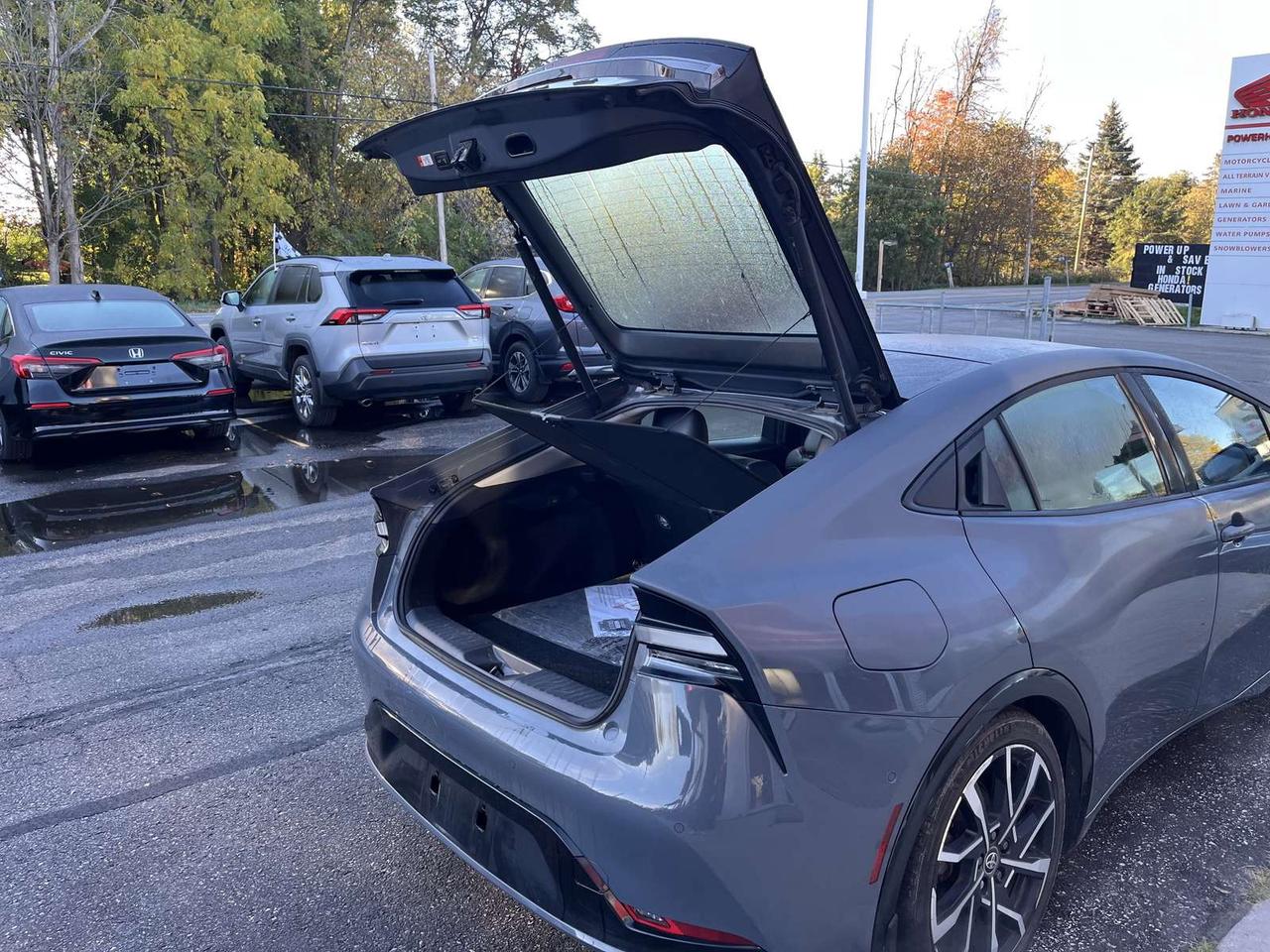 2023 Toyota Prius Prime XSE Premium Photo