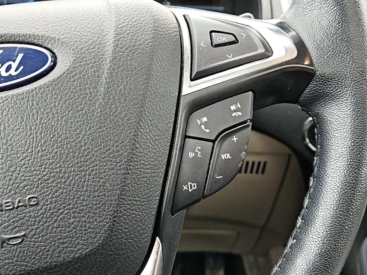2024 Ford Edge TITANIUM   TOW PKG   ELITE PKG   MOONROOF Photo