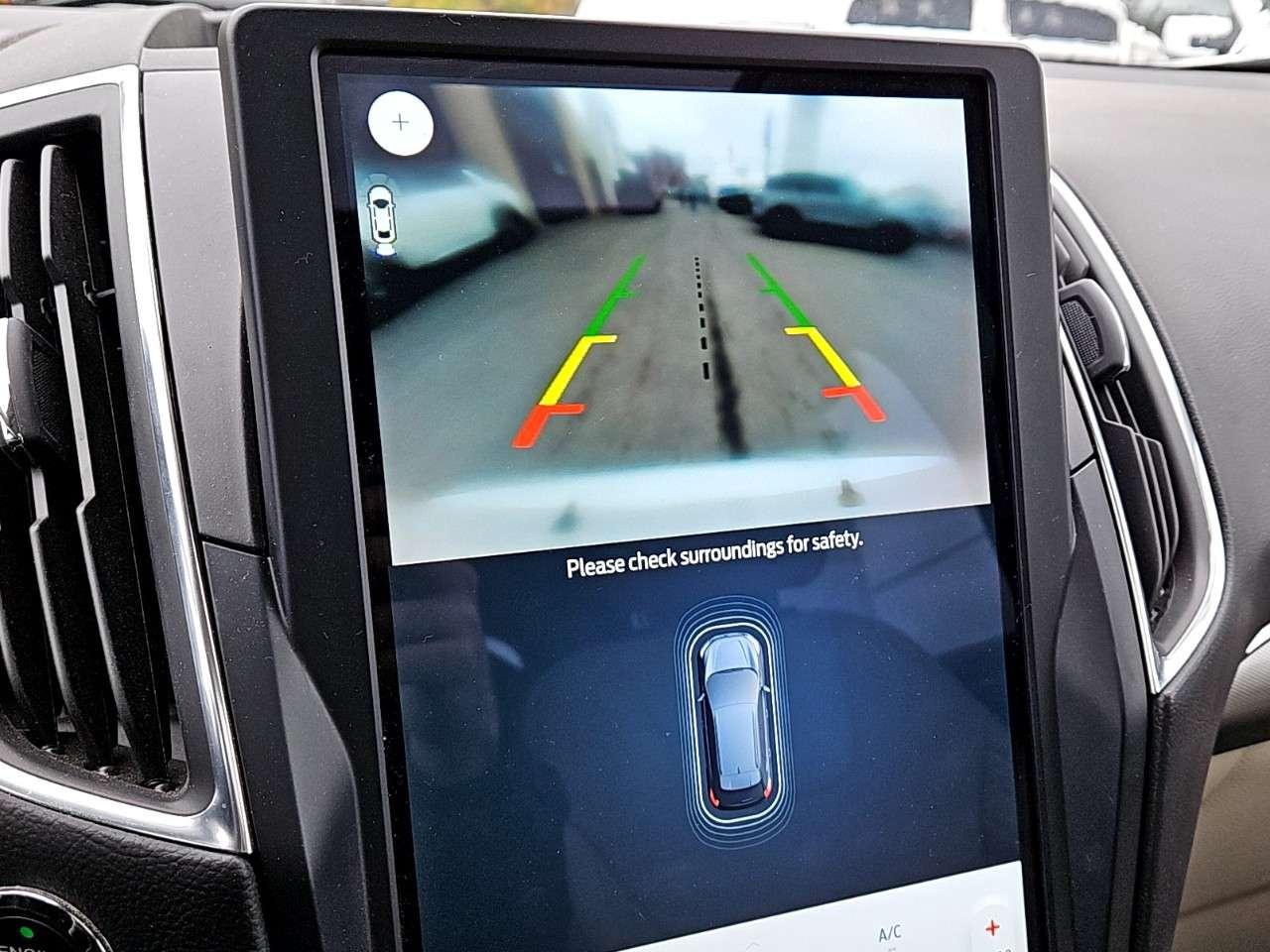 2024 Ford Edge TITANIUM   TOW PKG   ELITE PKG   MOONROOF Photo