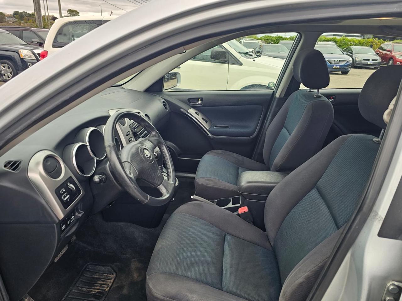 2006 Toyota Matrix XR Photo