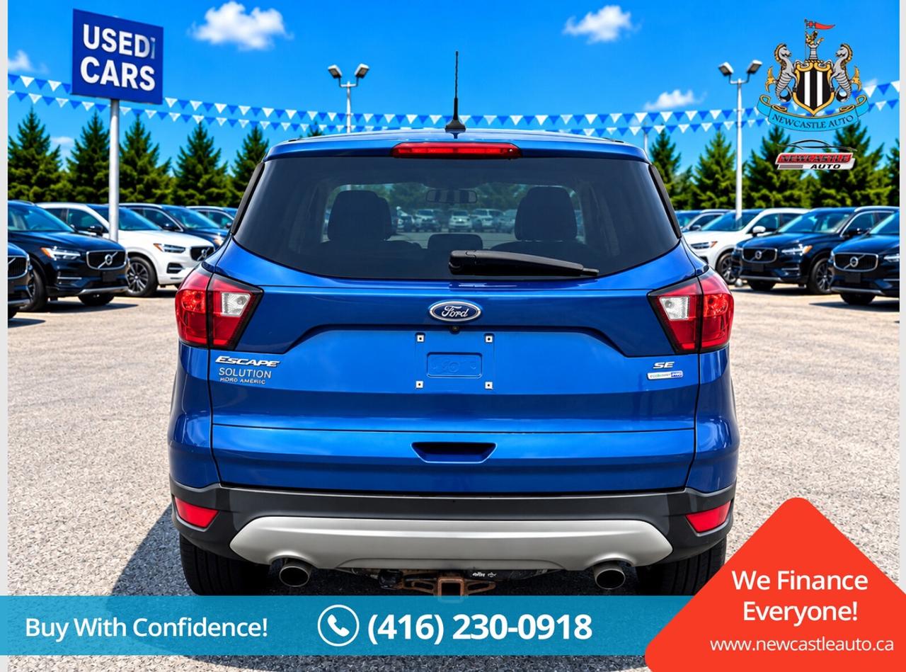2019 Ford Escape SE Photo