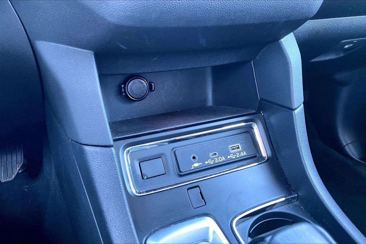 2023 Subaru ASCENT Touring   Powertrain Warranty to 2028   Blind Spot Photo
