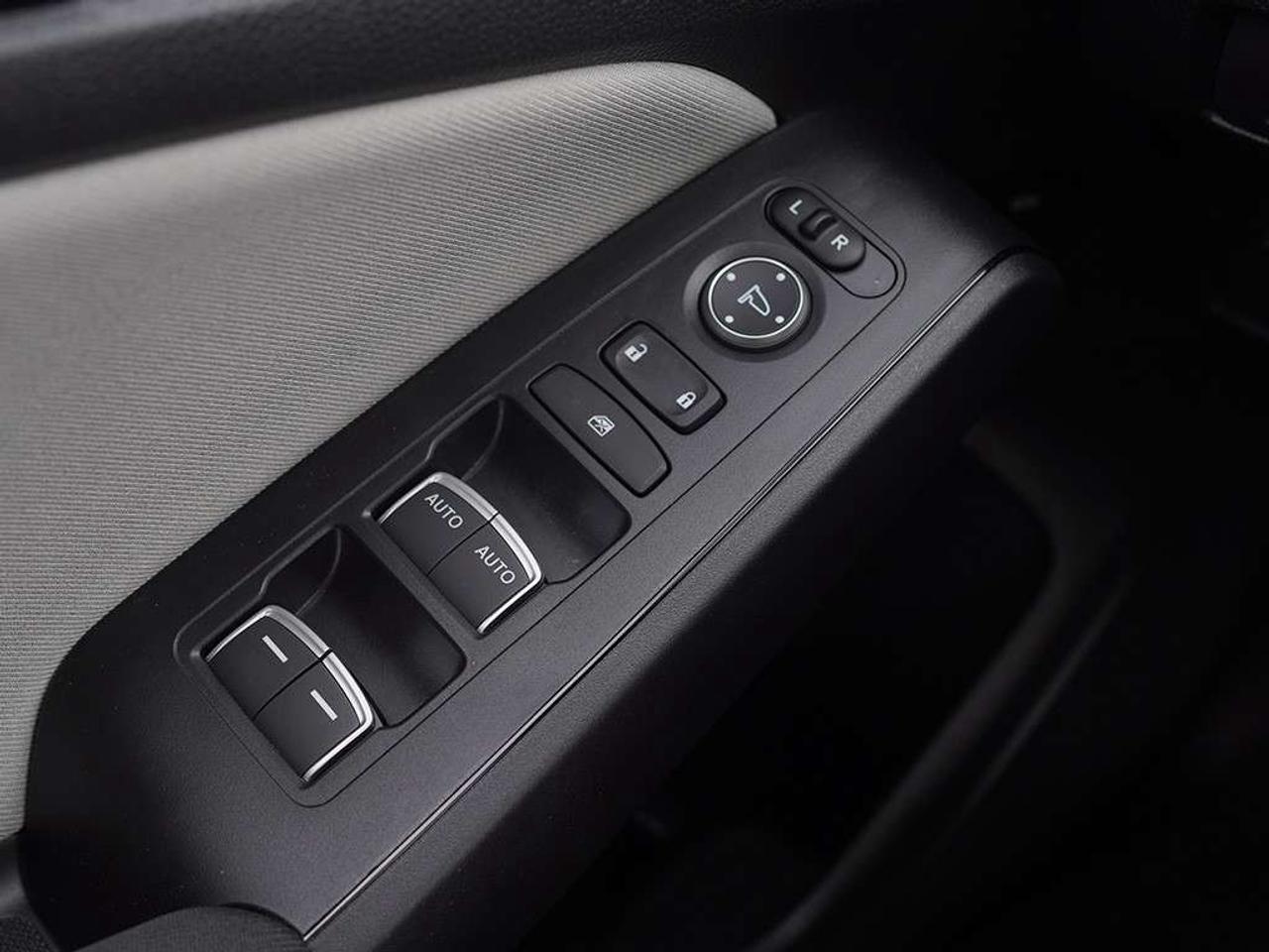 2026 Honda Civic Sport Sunroof Alloys Apple Carplay. Photo