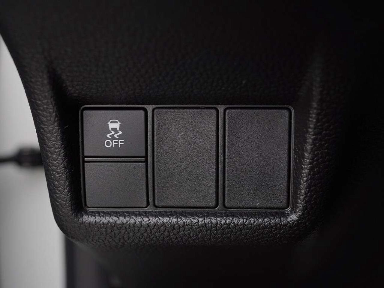 2026 Honda Civic Sport Sunroof Alloys Apple Carplay. Photo