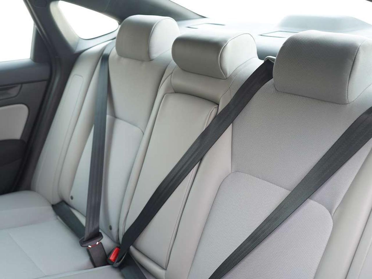 2026 Honda Civic Sport Sunroof Alloys Apple Carplay. Photo
