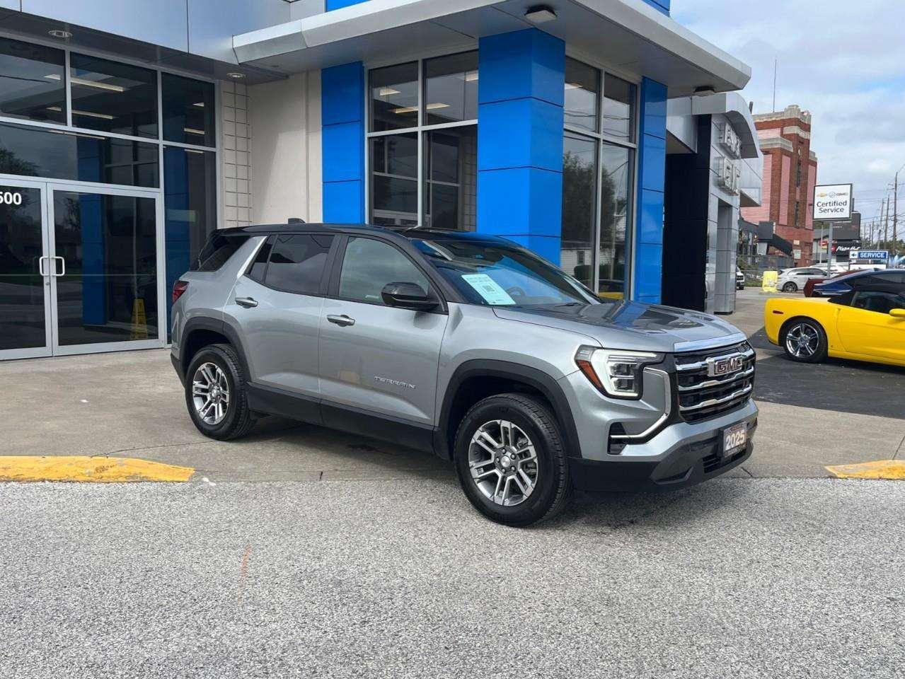 2025 GMC Terrain Elevation Local Trade CPO Rates apply! Photo
