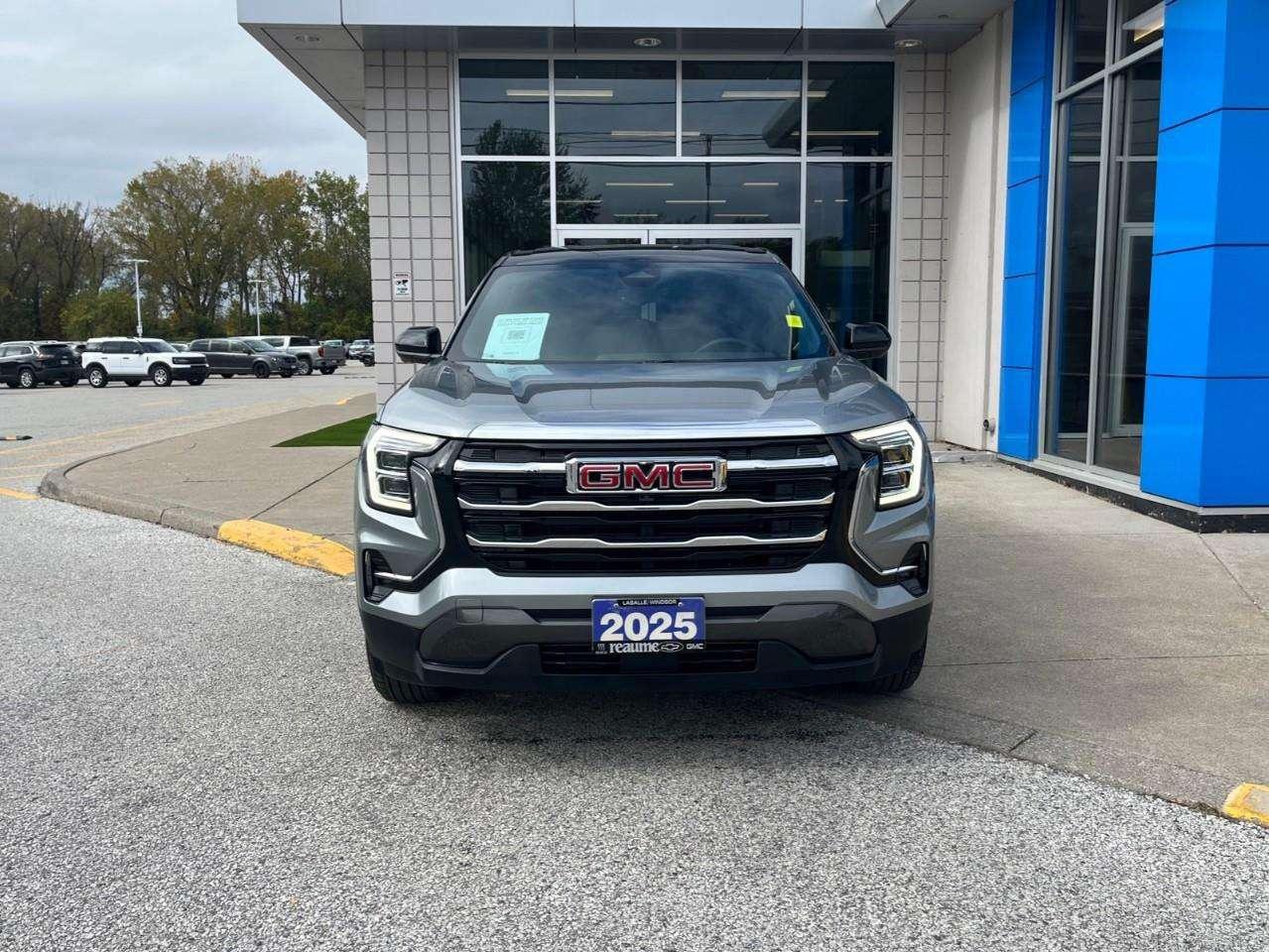 2025 GMC Terrain Elevation Local Trade CPO Rates apply! Photo1