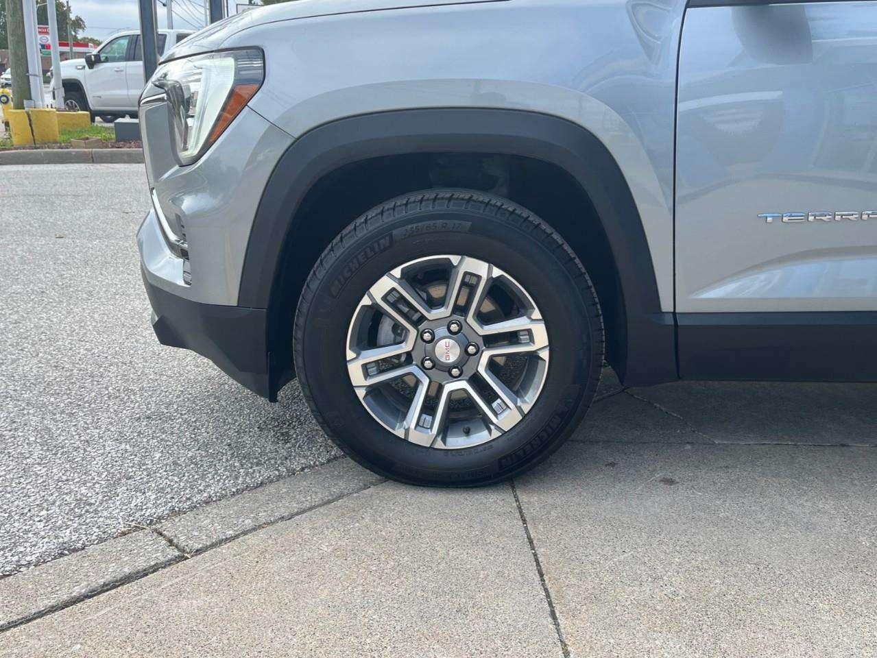 2025 GMC Terrain Elevation Local Trade CPO Rates apply! Photo
