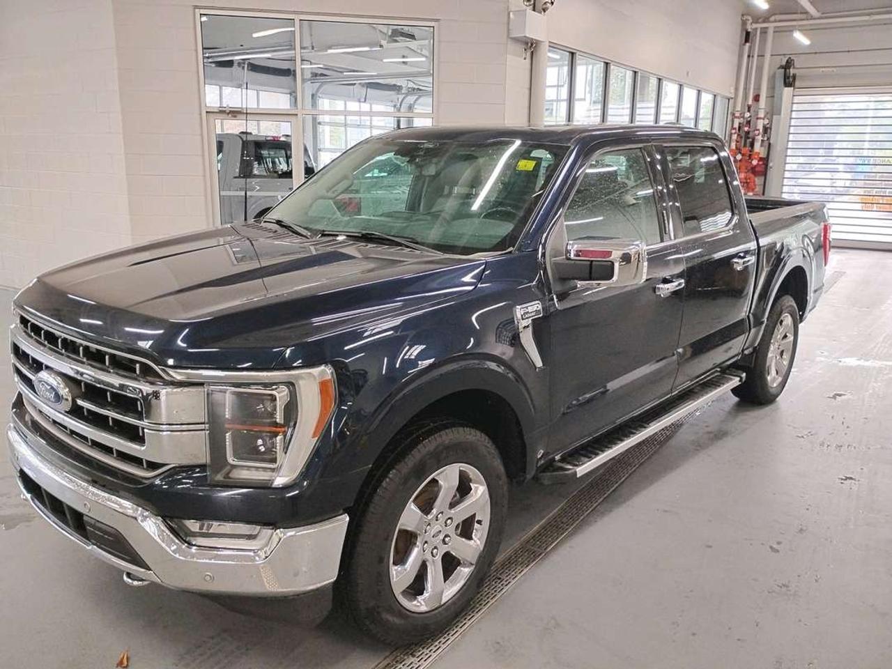 2022 Ford F-150 Lariat Photo1